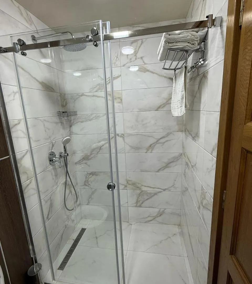 Boutique Hotel Tiflis 4*,